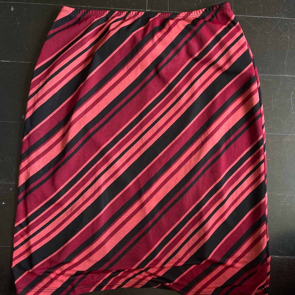 Fashion Bug Black and Pink Asymmetrical Pencil Skirt